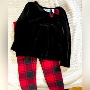 Plaid leggings with velvet top